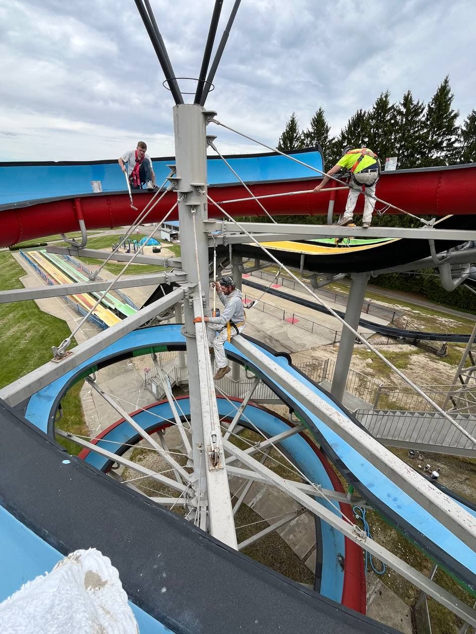 Crew repainting the slide towers at Pioneer Water Land